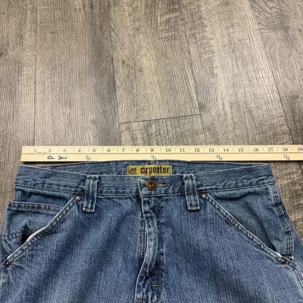 Lee size 33x31